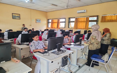 SINERGI LINTAS SEKOLAH: UPT SMPN 1 BANGILAN PERKUAT INTEGRITAS AKADEMIK MELALUI TKA 2026